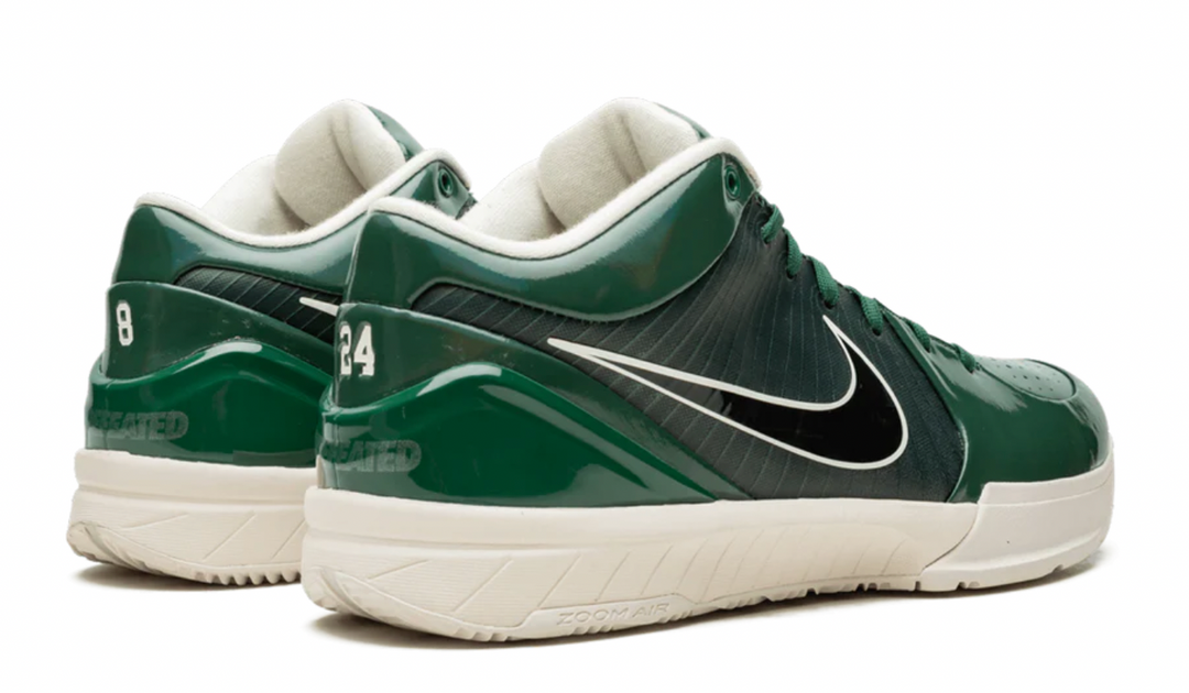 Nike Kobe 4 Undefeated "Milwaukee Bucks"