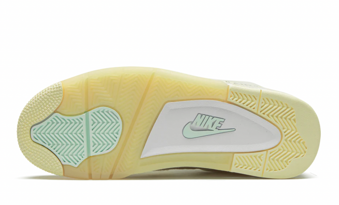 Air Jordan 4 Retro "Off-White Sail" (Women's)