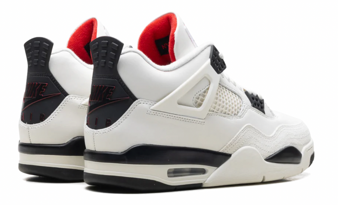 Air Jordan 4 "Flight Club"