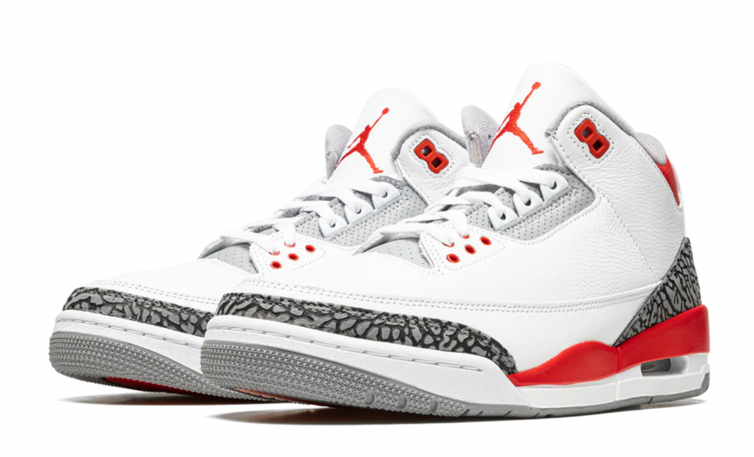 Air Jordan 3 Retro “Fire Red”