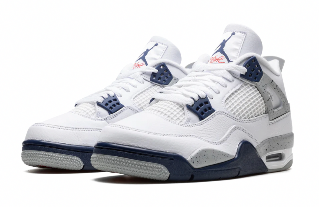 Air Jordan 4 Retro “Midnight Navy”