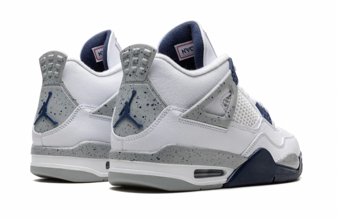 Air Jordan 4 Retro “Midnight Navy”