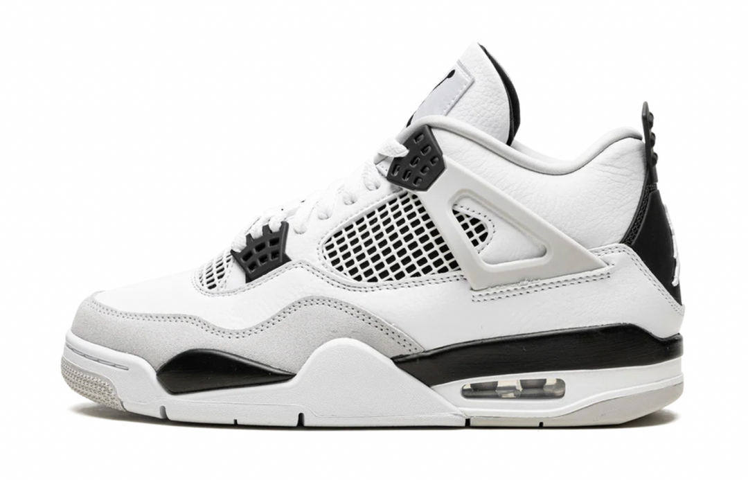 Air Jordan 4 Retro “Military Black”