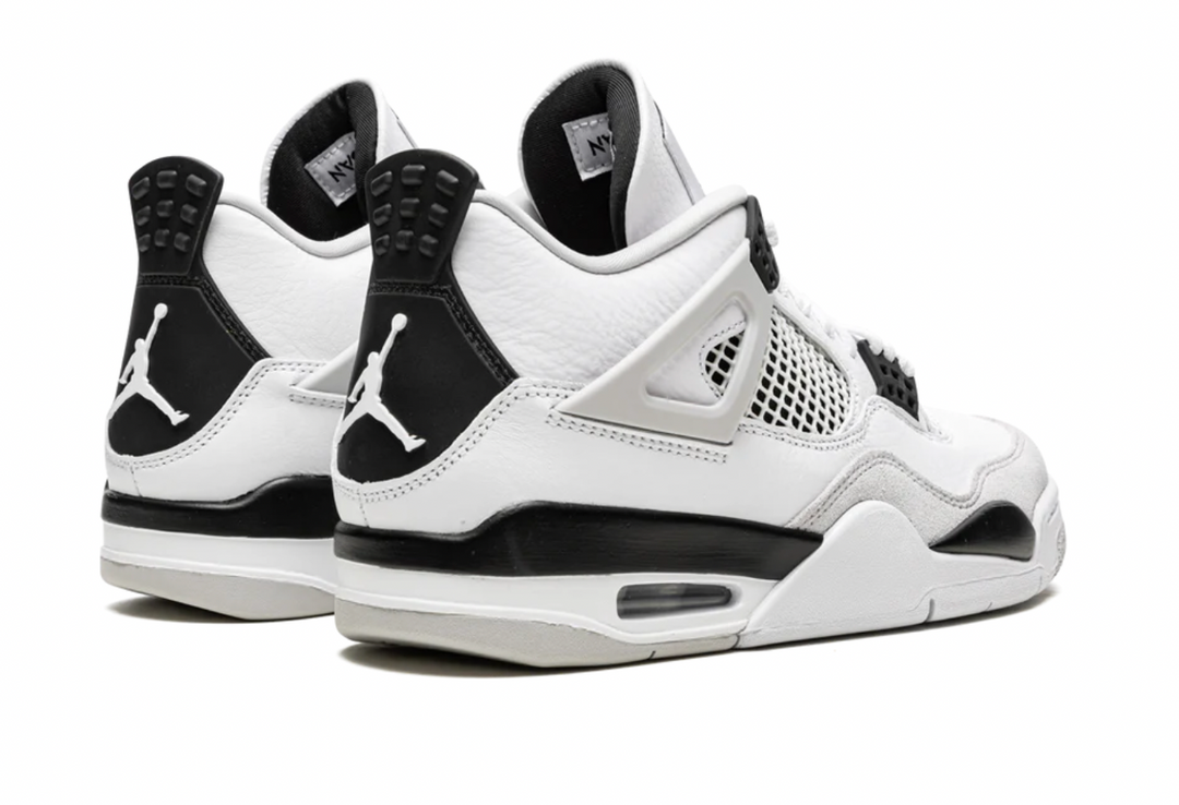Air Jordan 4 Retro “Military Black”