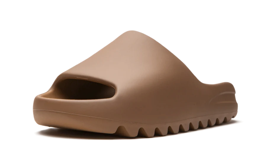 Yeezy Slide “Core”