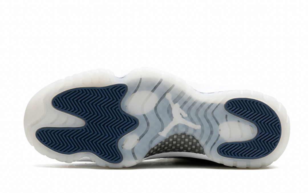 Air Jordan 11 Retro Low “Diffused Blue”