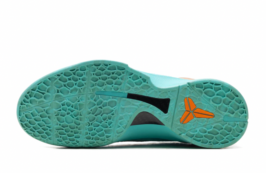 Nike Kobe 6 Protro “Jalen Brunson”