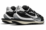 Load image into Gallery viewer, Nike Vaporwaffle Sacai "Black White"